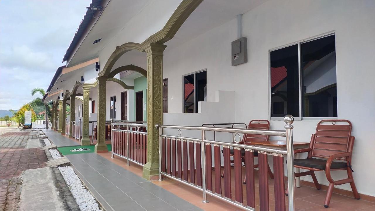 פנתאי צנאנג The Nutshell Chalet Langkawi מראה חיצוני תמונה