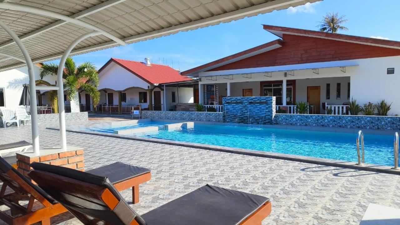 פנתאי צנאנג The Nutshell Chalet Langkawi מראה חיצוני תמונה