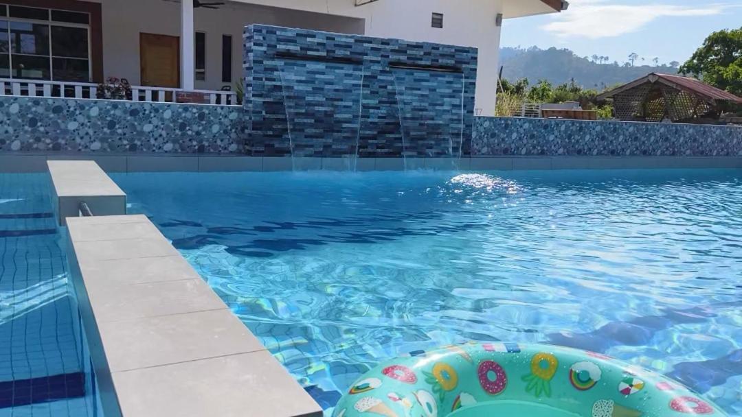 פנתאי צנאנג The Nutshell Chalet Langkawi מראה חיצוני תמונה