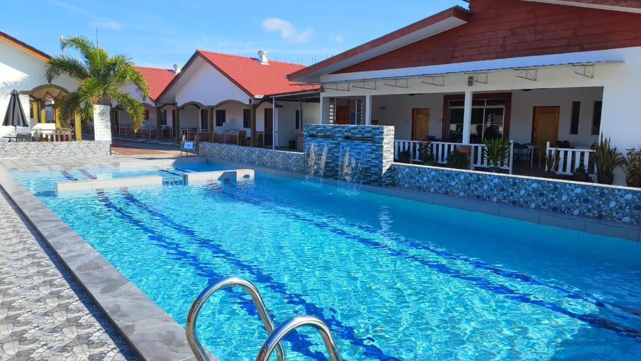 פנתאי צנאנג The Nutshell Chalet Langkawi מראה חיצוני תמונה