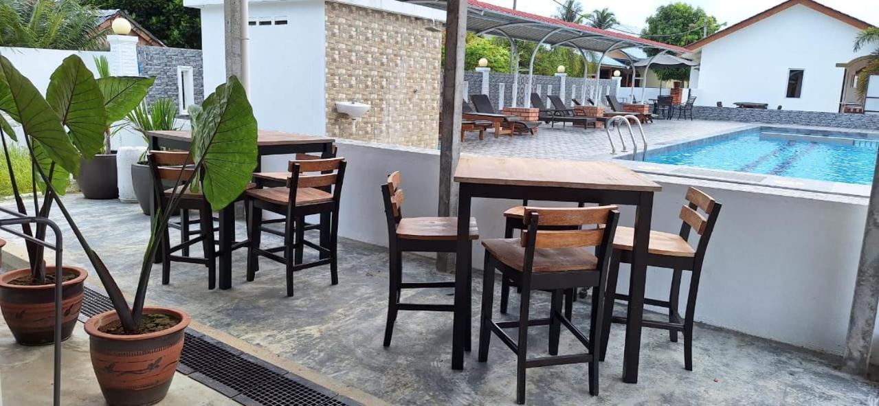 פנתאי צנאנג The Nutshell Chalet Langkawi מראה חיצוני תמונה