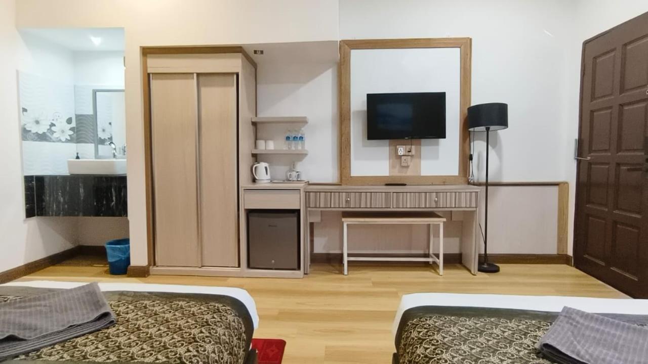 פנתאי צנאנג The Nutshell Chalet Langkawi מראה חיצוני תמונה